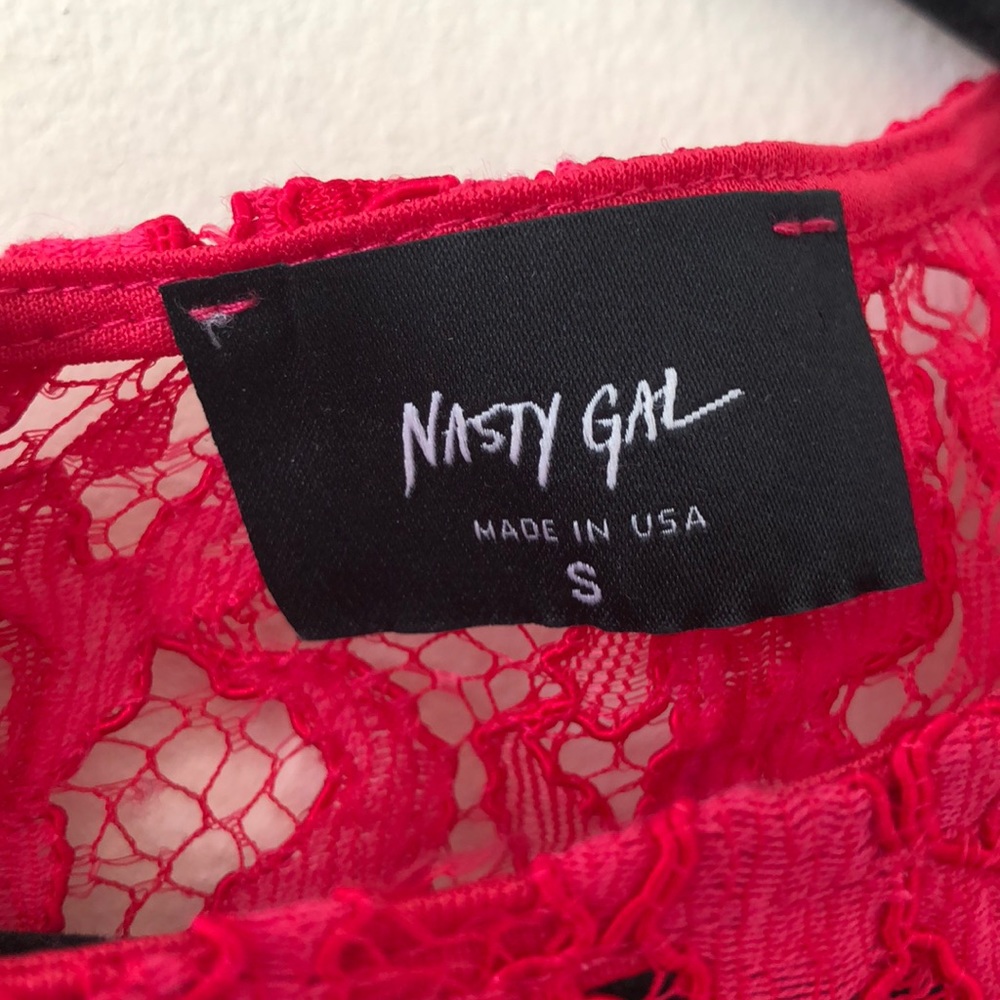 Red Dress - Picture 3 of 3